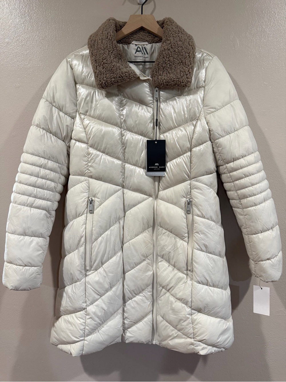 NWT Andrew Marc Women's Cream Puffer Coat with Teddy Collar